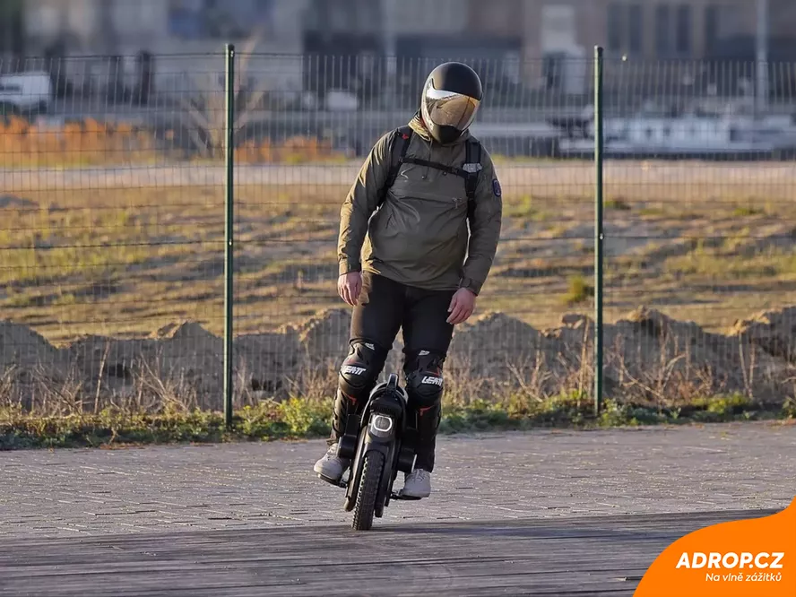 Kurz jízdy na elektrické jednokolce