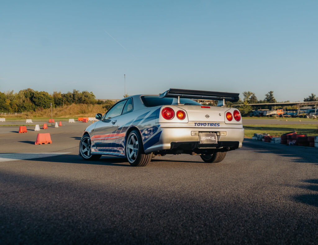 Jízda s Nissan Skyline Rychle a zběsile